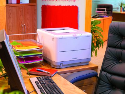 Oki remoza toda su oferta láser/LED color