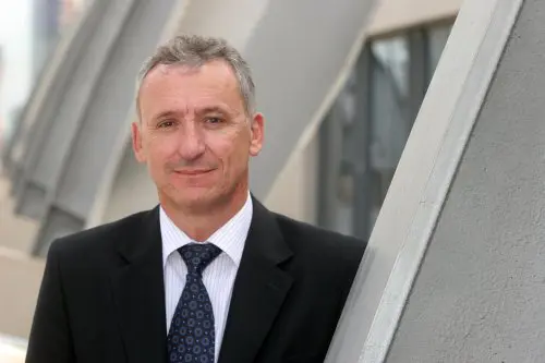 Ginés Alarcón se despide de la dirección de T-Systems