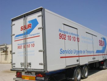 Compuspain firma con Seur para mejorar su servicio de distribución