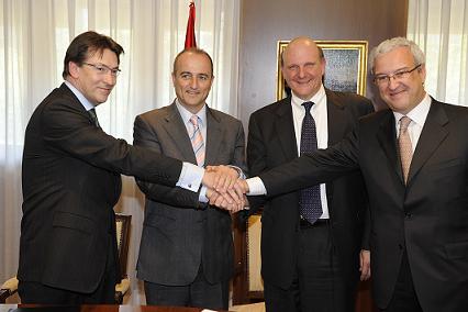 La visita relámpago de Steve Ballmer a España