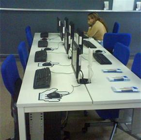 El Ayuntamiento de Madrid organiza una recogida de aparatos en desuso para el Día de Internet