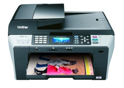 Brother sube de talla