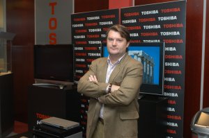 Ruano: “Toshiba está contratando a gente para ser más productivos”