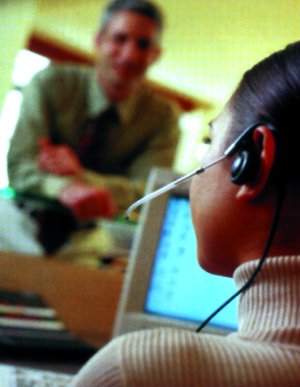 Centralita, ADSL+llamadas, dominio y antivirus, en un único servicio