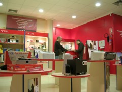 PC Online se hace con la gestión de las tiendas UPI