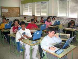 El Gobierno quiere portátiles para todos los alumnos de primaria