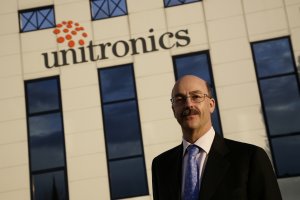 Unitronics supera los 100 millones de euros de facturación
