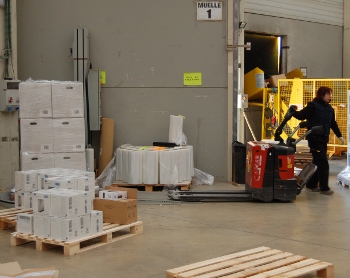 Esprinet sanea el negocio, a pesar de que caen sus ingresos