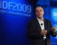 Intel quiere hincar el diente a los negocios de la televisión y la telefonía