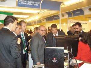 Casi un millar de asistentes visitan Forum @Aslan Expo Barcelona