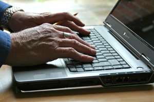 Un alto porcentaje de empleados usan indebidamente Internet durante su jornada laboral