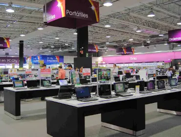 PC City cambiará el aspecto de todas sus tiendas