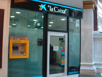 La Caixa ficha a IBM para gestionar su operador de infraestructuras tecnológicas