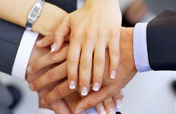 Ricoh firma con Esprinet para llevar sus multifuncionales a la pyme