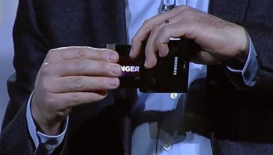 Samsung teléfono plegable