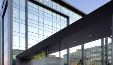 La japonesa NTT Data compra everis