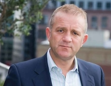 Barrie Desmond, Exclusive Network