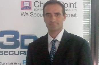 Mario García, Check Point