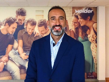 Juan Luis Velázquez, Wolder.