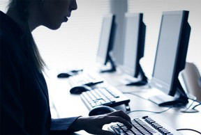 Mujeres e informática.