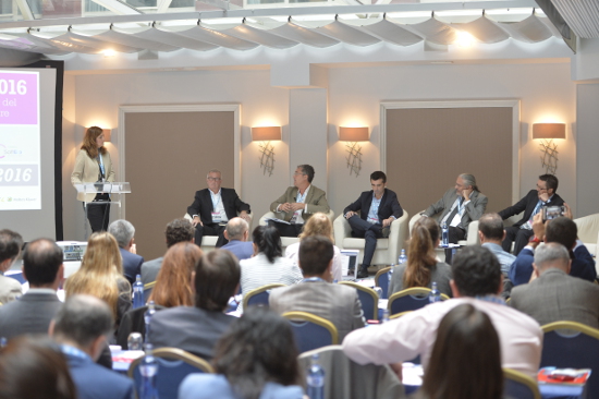 Foro ISV 2016 (primera mesa de debate).