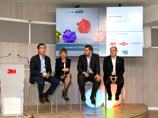 Educar para Innovar, mesa redonda (noviembre 2016).