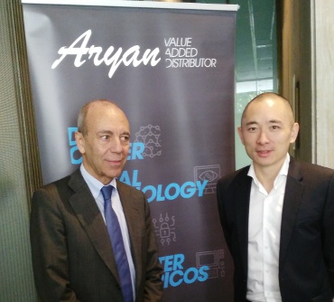 José Antonio Marquez y Jorge Zhu