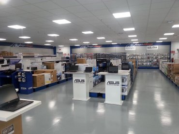 Cash and carry de Esprinet en Alcobendas.