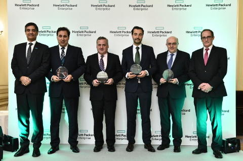 Directivos de HPE en España y partners premiados por la compañía en 2017.