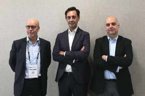 De izquierda a derecha: Oriol Cornudella, Santiago Méndez y Pauli Amat, directivos de Tech Data en España.