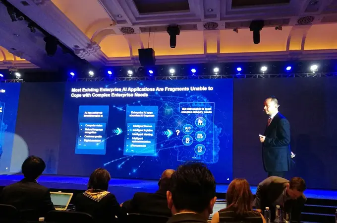 Huawei Analyst Summit: “Hay que inyectar neuronas digitales a las industrias”