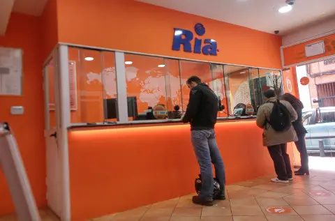 Ofcina de Ria Money Transfer.