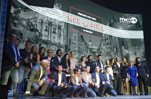 Foto de familia de los premiados por MCR en 2018.