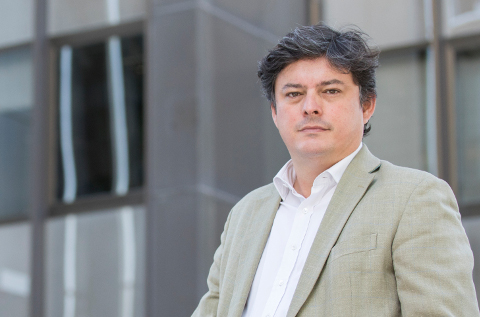 Rodrigo González, country manager de Mitel.