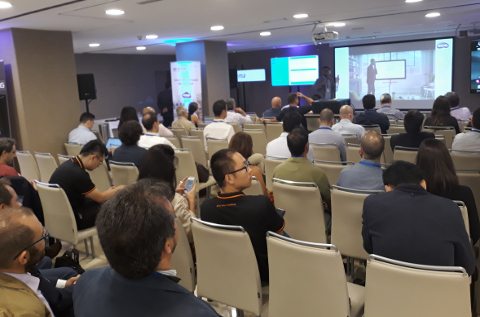 Roadshow anterior de MCR en Madrid.