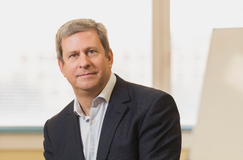 Chuck Cohen, director general de Ireo.