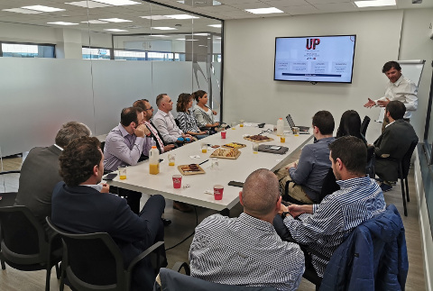 Un curso de formación del canal.