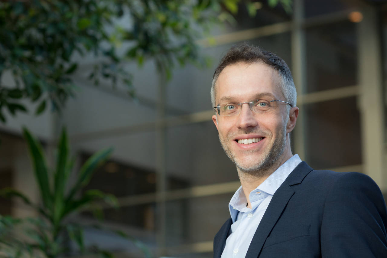 Nicola Previati ficha por Microsoft.