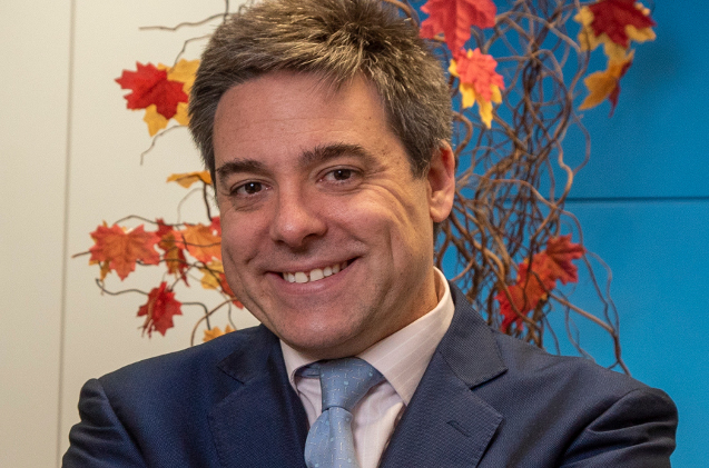 Emilio Adeva, professional channel director de Vinzeo