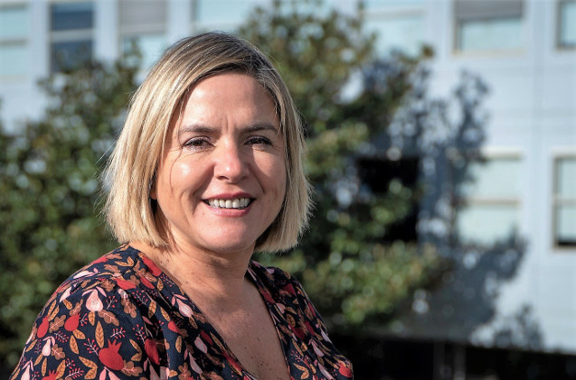 Lorena Ferrara, Ekon