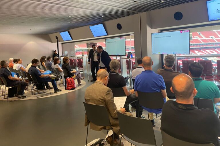 Evento de Satinfo y Cynet en el Wanda Metropolitano.