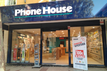 Dominion compra Phone House España por 55 millones de euros.