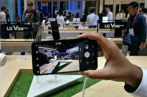 El LG V30S ThinQ pone el foco en la inteligencia artificial. El LG V30S ThinQ pone el foco en la inteligencia artificial.