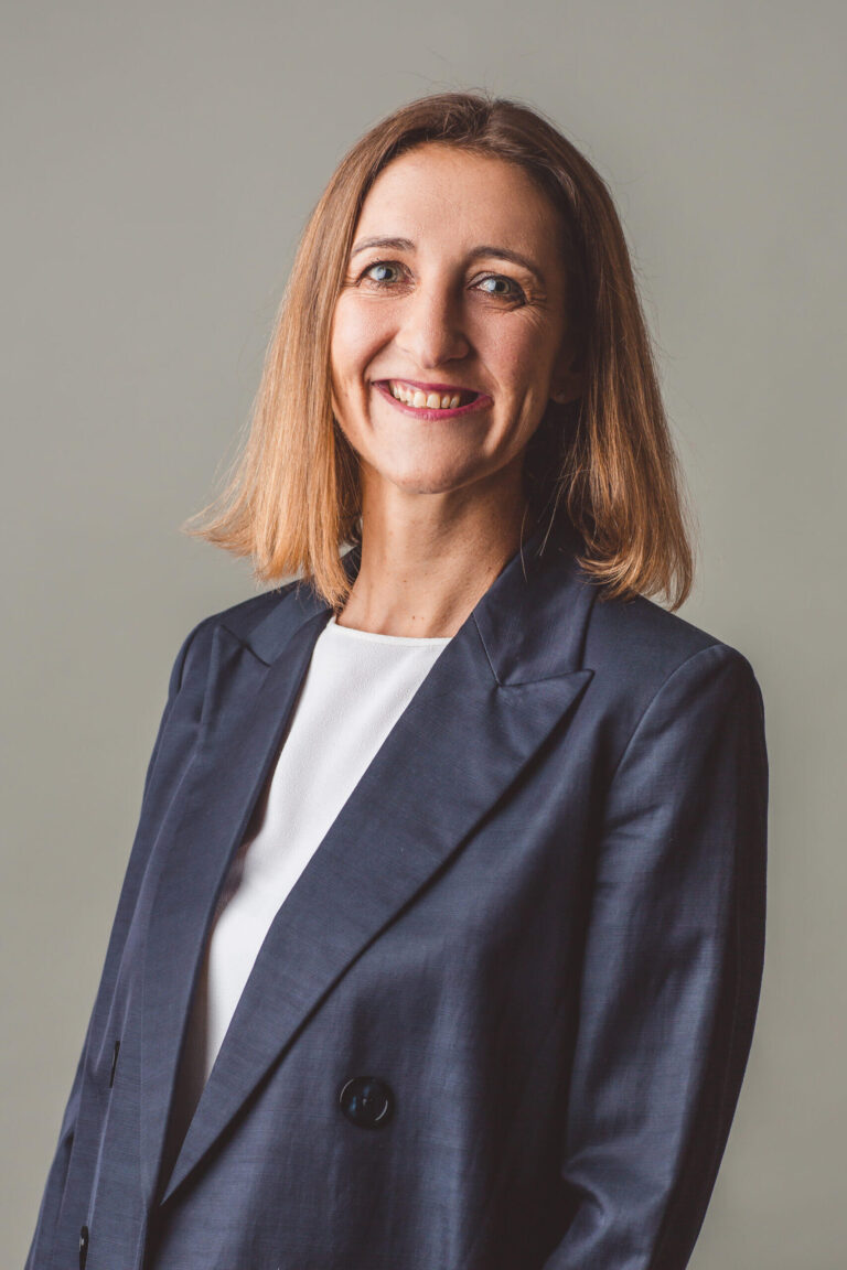 Ágar Pérez Valer_Grupo QDQ